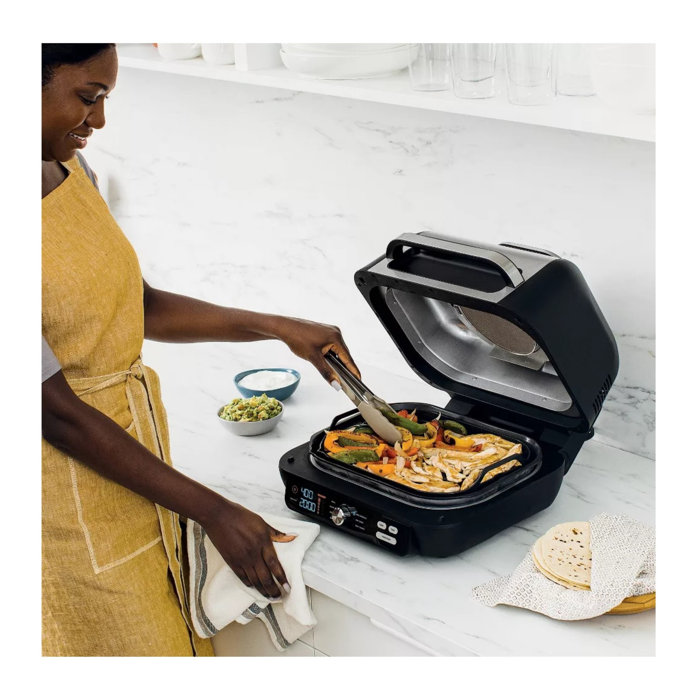 Ninja 17.4'' W x 15.7'' D Portable Indoor/Outdoor Use 0 Burner Flat